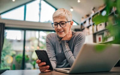 The Benefits of Technology for Seniors Living Alone